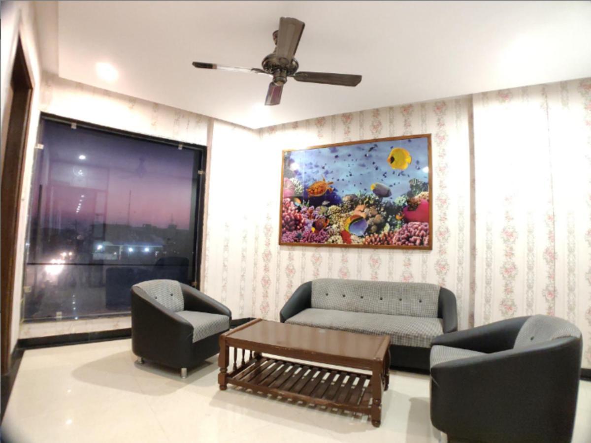 Rewa Hotel Badrika Inn מראה חיצוני תמונה