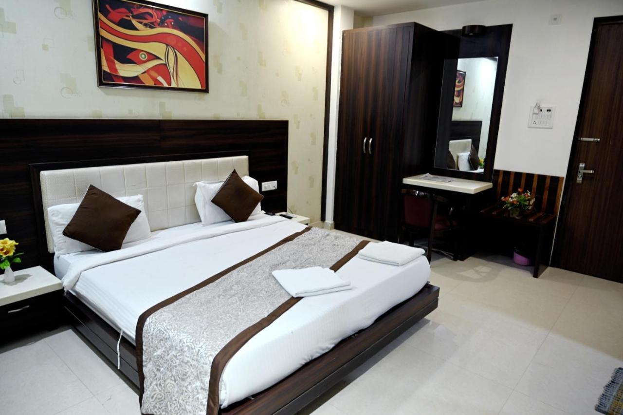 Rewa Hotel Badrika Inn מראה חיצוני תמונה