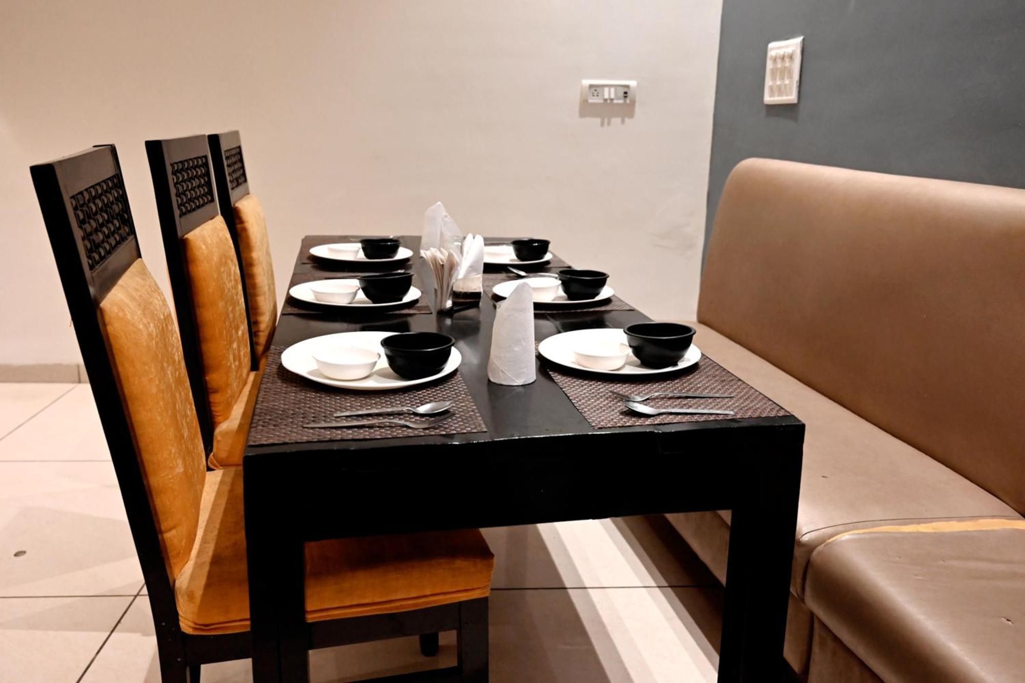 Rewa Hotel Badrika Inn מראה חיצוני תמונה